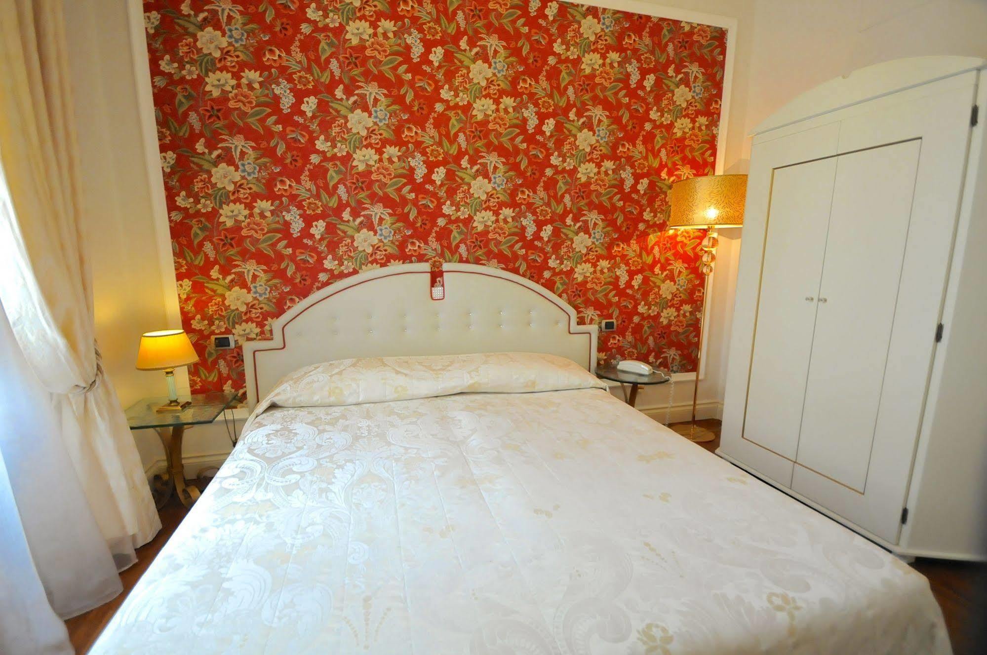 C-Hotels De Rose Palace Φλωρεντία Εξωτερικό φωτογραφία